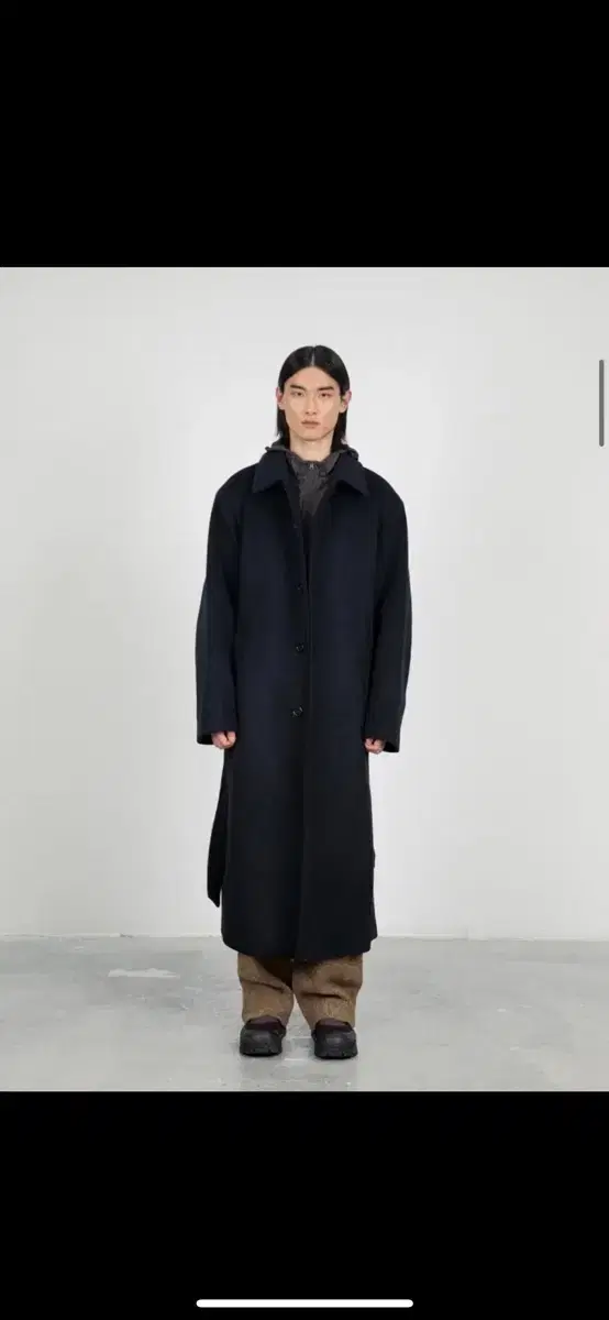 (삽니다) 아모멘토 23FW 싱글 코트 M